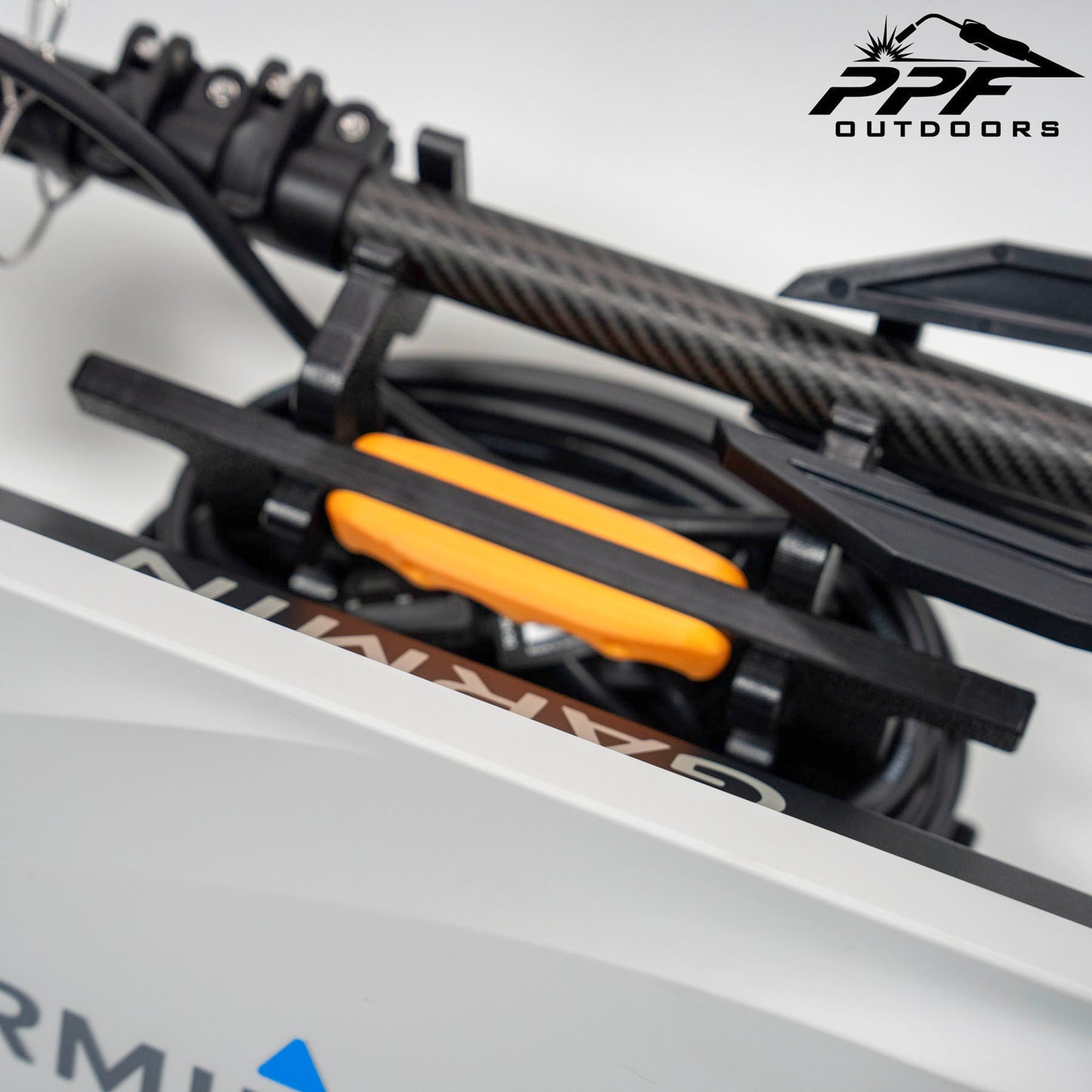 Complete Summit Ice Fishing Bundle with Garmin Livescope (assembled)